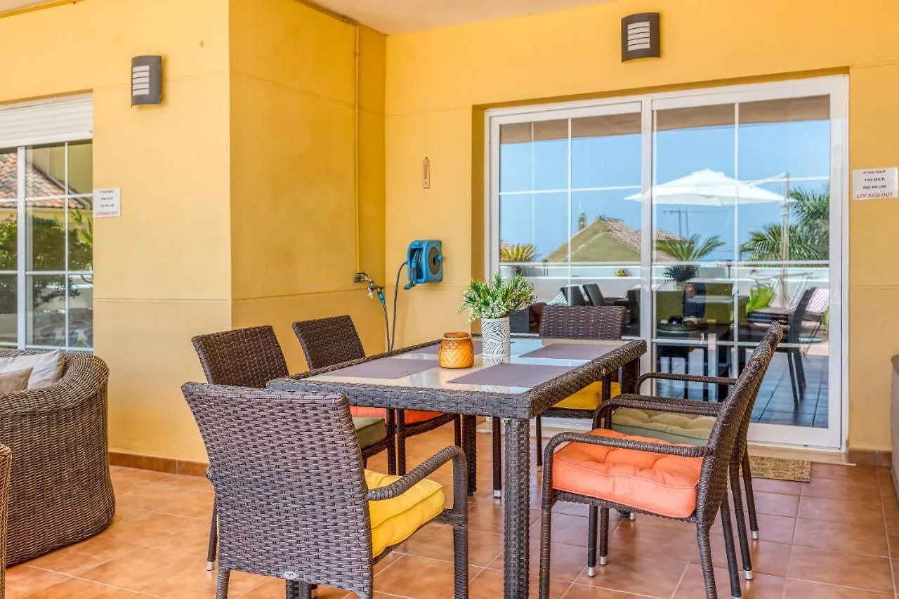 Hanami Puerto Alto Pa 7-7 Estepona Apartment